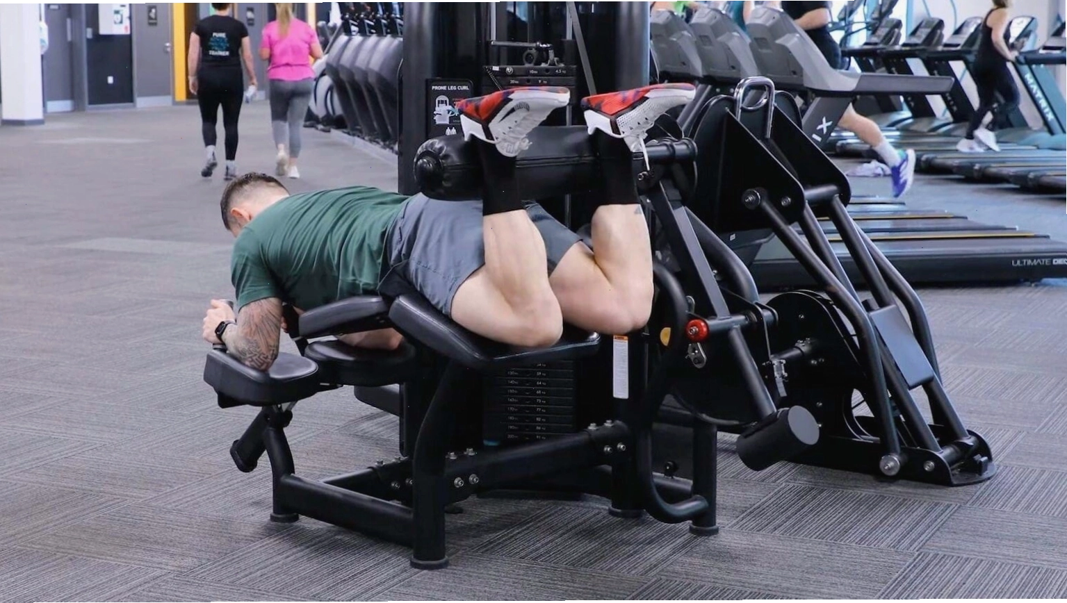 Biến thể lying leg curl