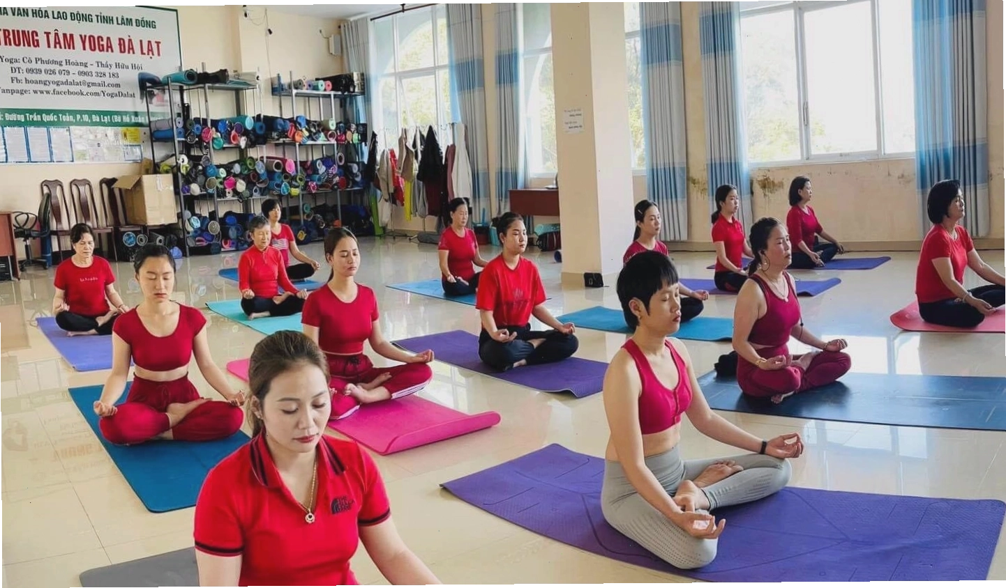 Buổi tập yoga tại Namaste Yoga Đà Lạt