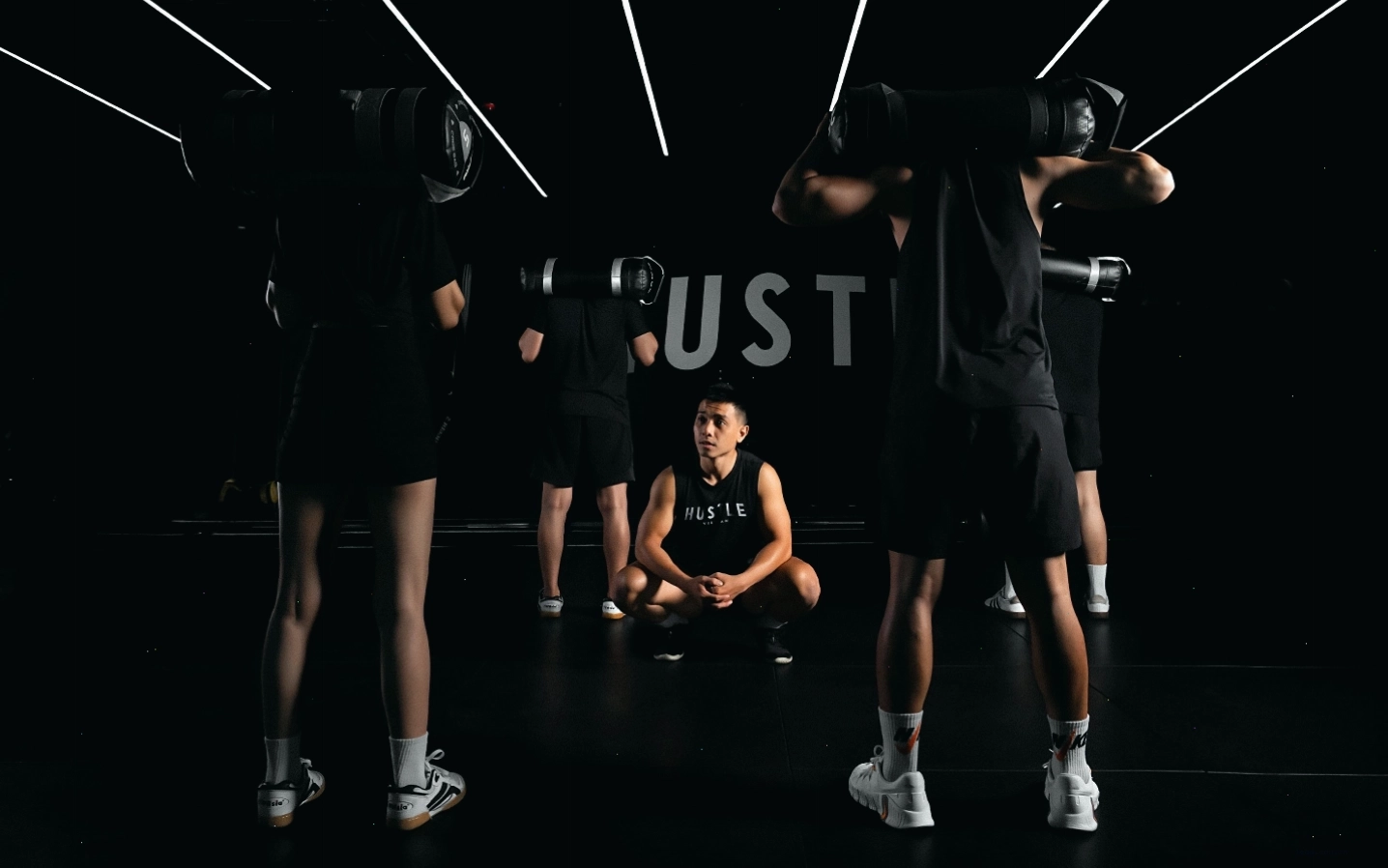 Các lớp Fitness Class sôi động tại Hustle Gym