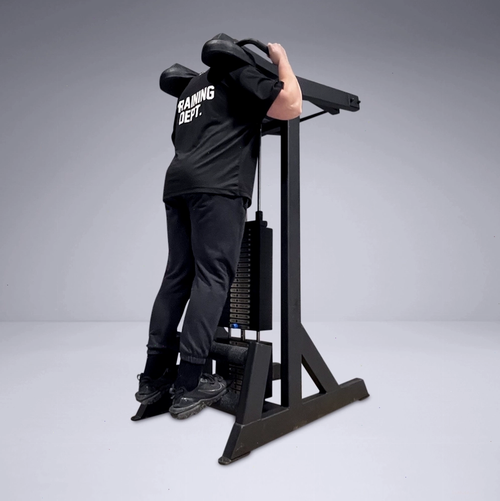 Cận cảnh các khớp nối và bộ phận điều chỉnh trên máy tập gym