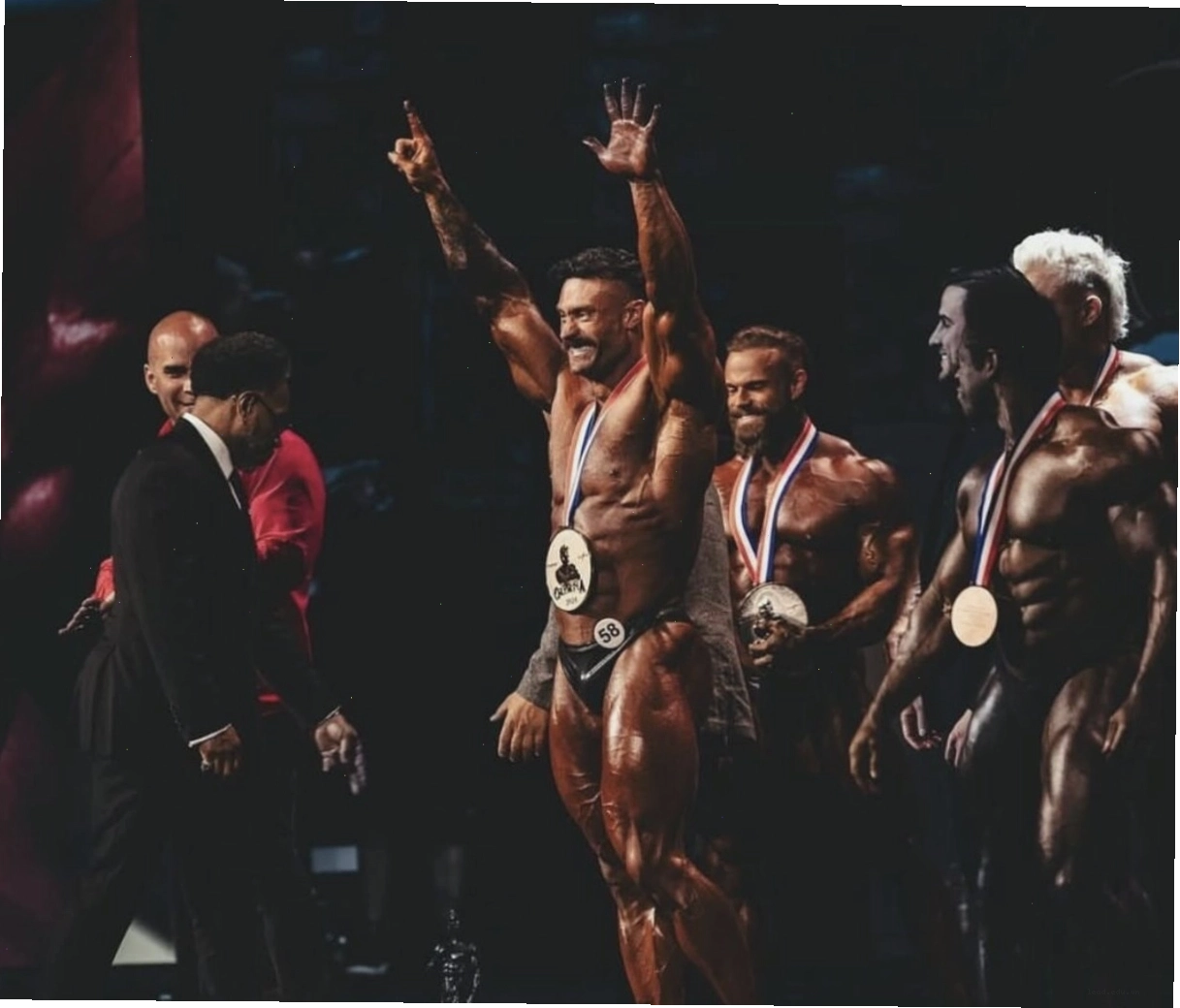 Chris Bumstead, Vận động viên thể hình Classic Physique nổi tiếng