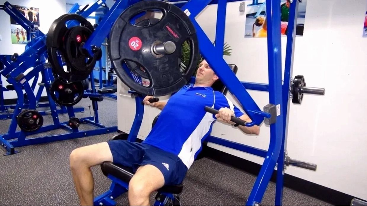 Cơ bắp săn chắc trong vòng 12 tuần nhờ theo sát chương trình tập thể hình kinh điển Bro split