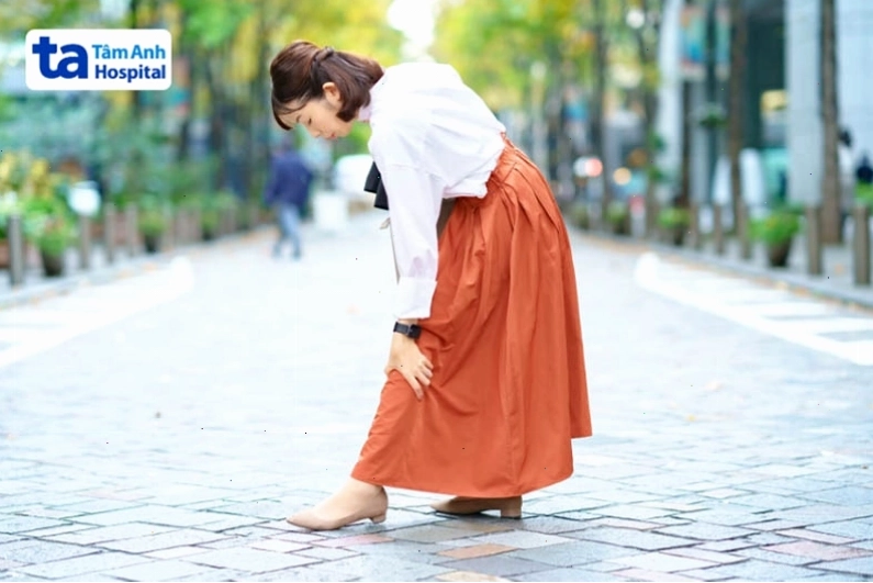 Di chuyển nhiều, tập luyện thể thao cường độ cao là nguyên nhân chính gây đau bắp chuối chân