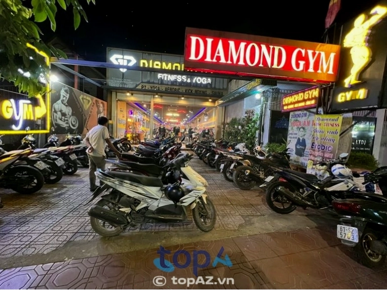 Diamon GYM Dĩ An với đa dạng các bộ môn thể thao