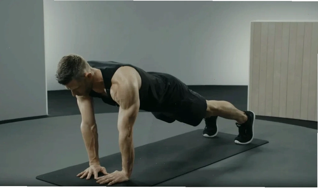 Diamond Push-Up một bài tập hiệu quả cho cơ ngực