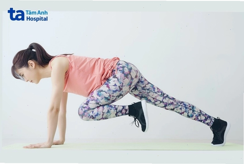 Động tác leo núi kích hoạt cơ toàn thân