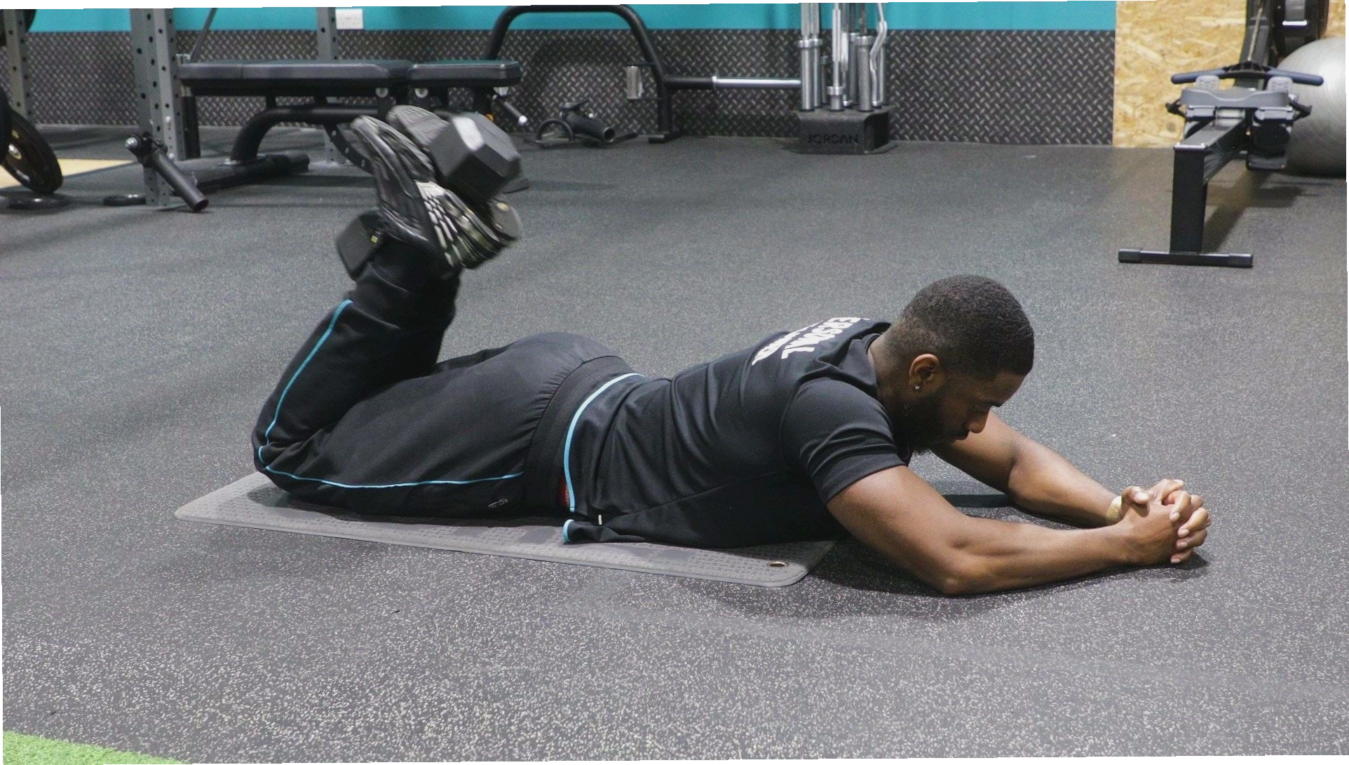Dumbbell Hamstring Curl