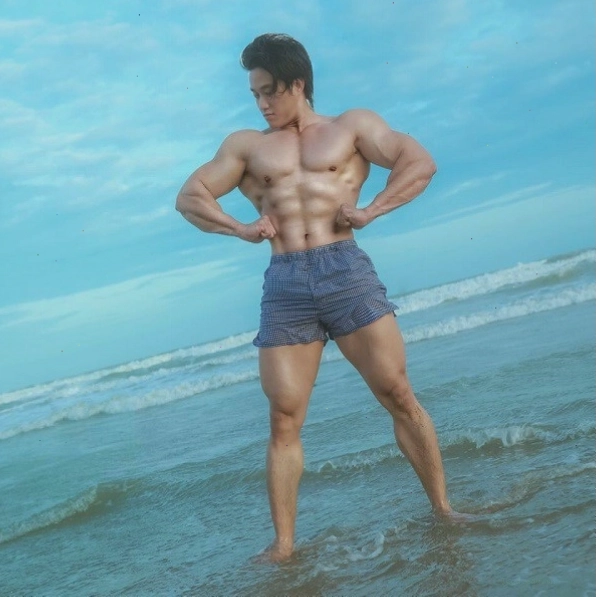 "Gym chúa" Duy Nguyễn phát ngôn gây sốc về vợ chồng nghệ sĩ Chí Tài là ai?