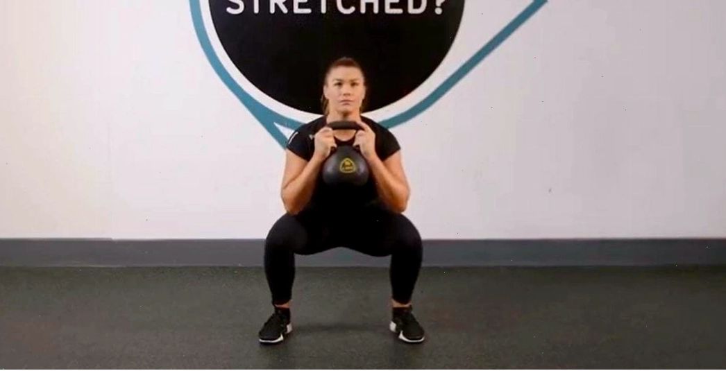 Hướng dẫn cách thực hiện Goblet Squat