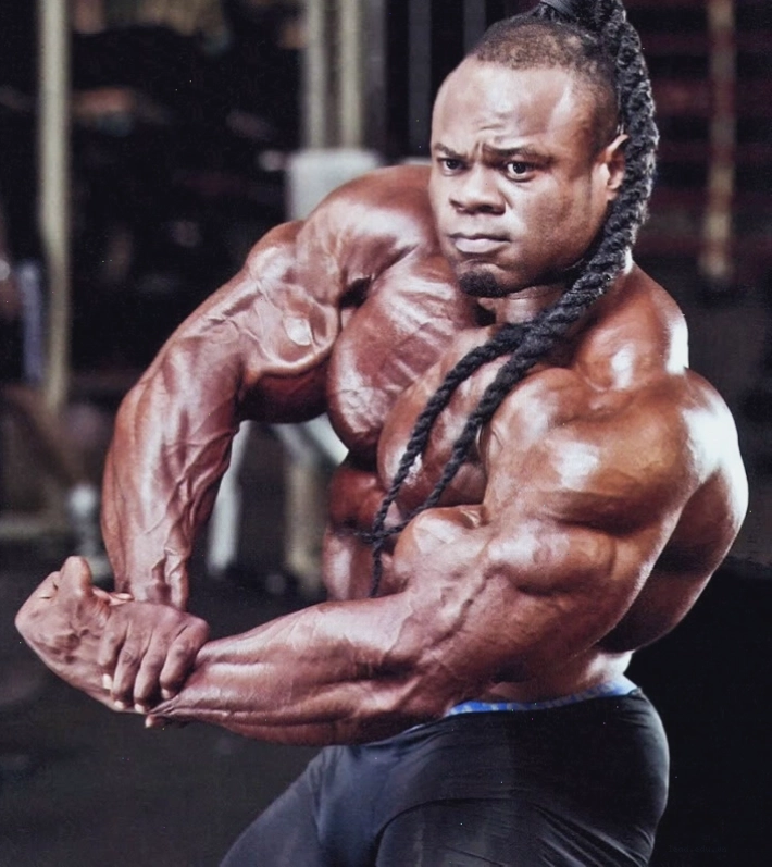 Kai Greene trên bục vinh quang Arnold Classic