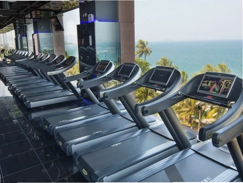 Không gian sang trọng tại California Fitness & Yoga Nha Trang