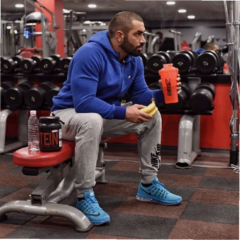 Lazar Angelov ngoài đời thường