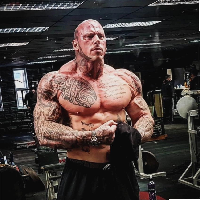 Martyn Ford và đối thủ