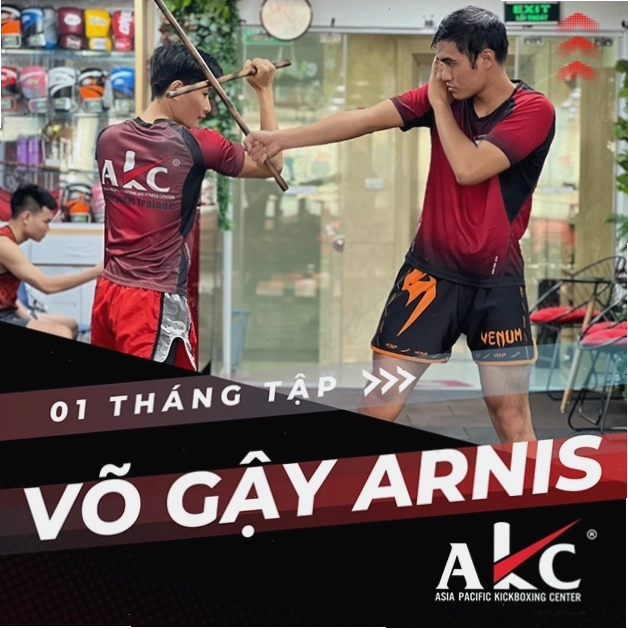 Một lớp học tại Star Fitness với sự tham gia của nhiều học viên