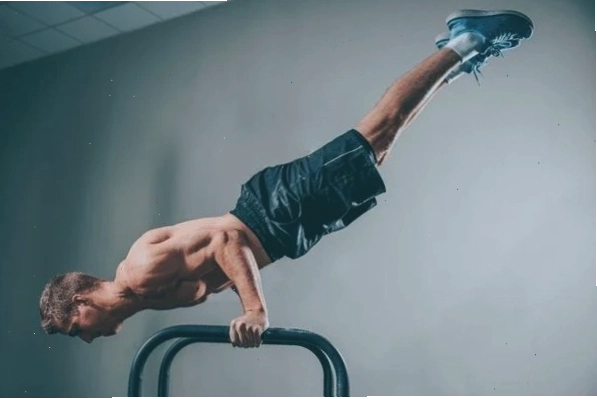 Nằm trên ghế dốc lên đẩy tạ đơn tác động vào ngực trên