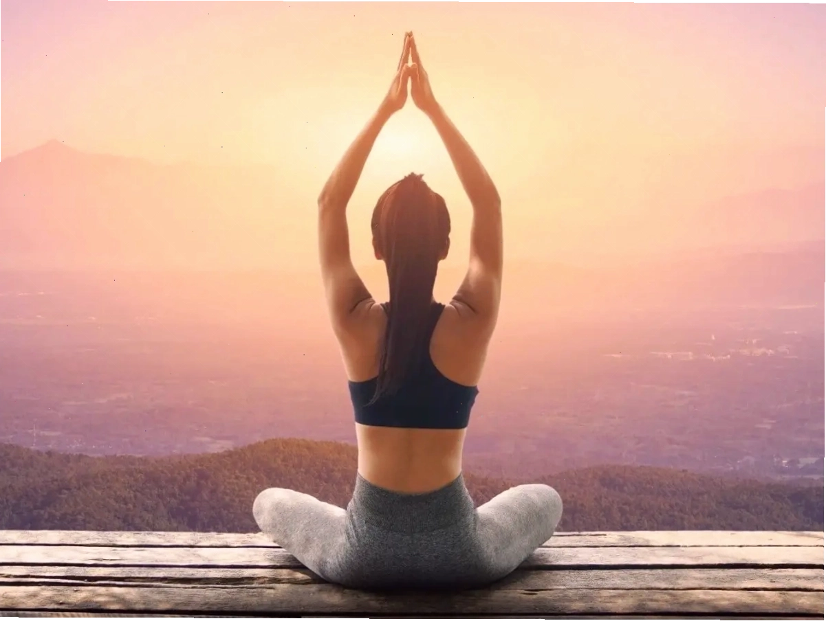 Tập luyện các tư thế Strong Legs Yoga sẽ mang lại lợi ích tuyệt vời cho sức khỏe và vóc dáng