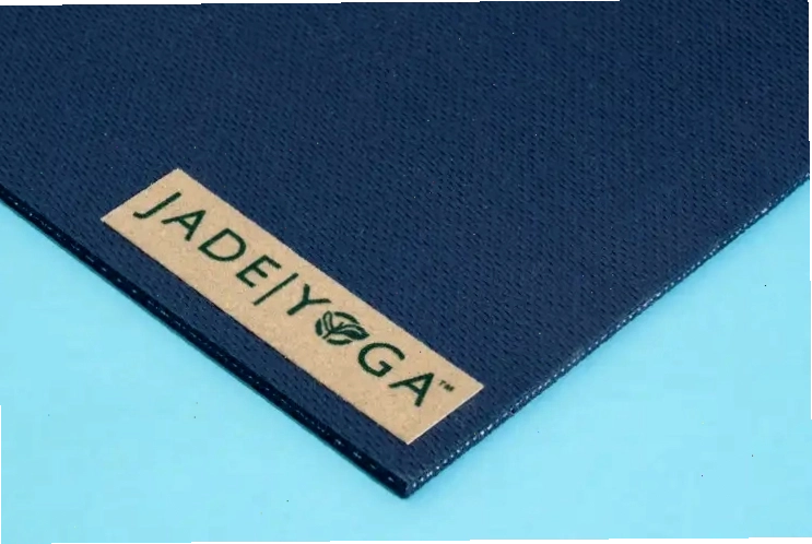 Thảm Iuga Eco Friendly Non Slip với bề mặt chống trượt.
