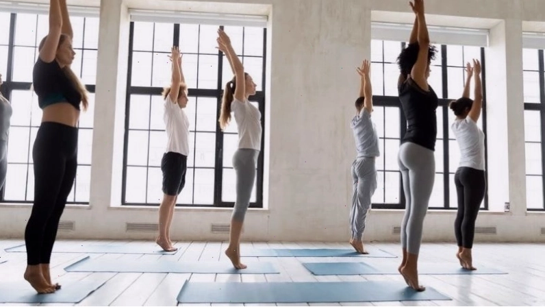 Tư thế ngọn núi trong yoga