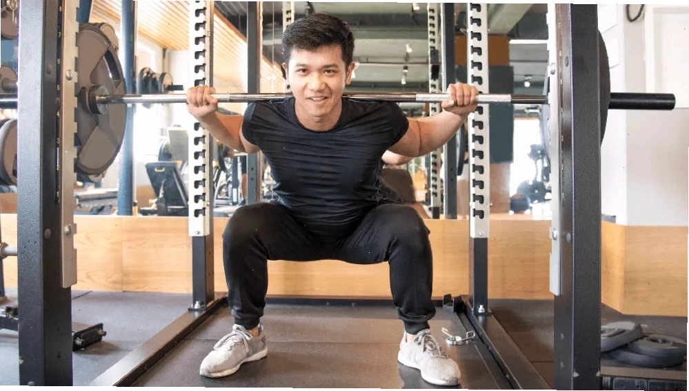 Tư thế Plank giúp xây dựng cơ bụng săn chắc và ổn định lưng